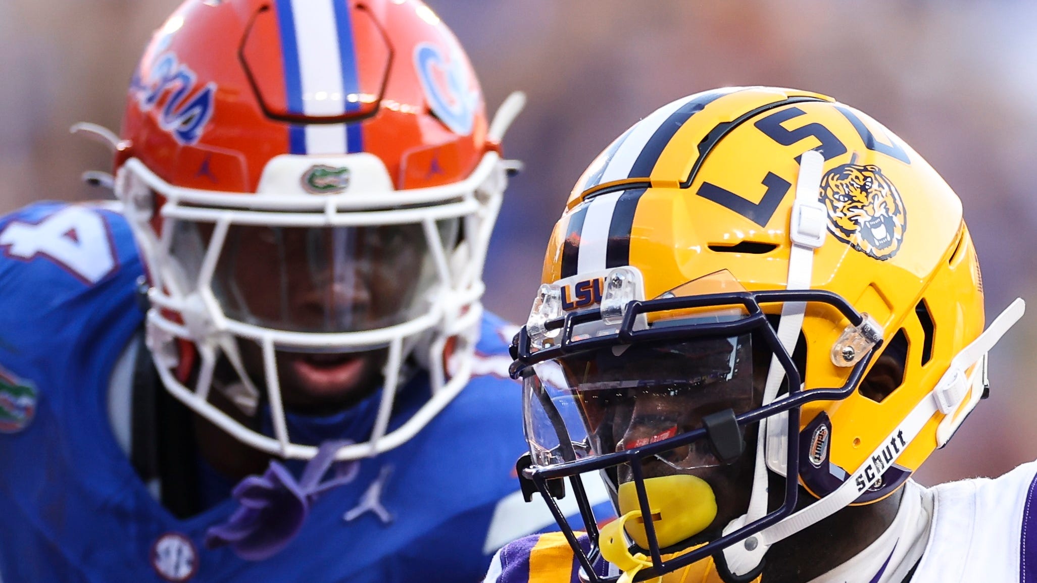 LSU-Florida meet in a rare September SEC showdown