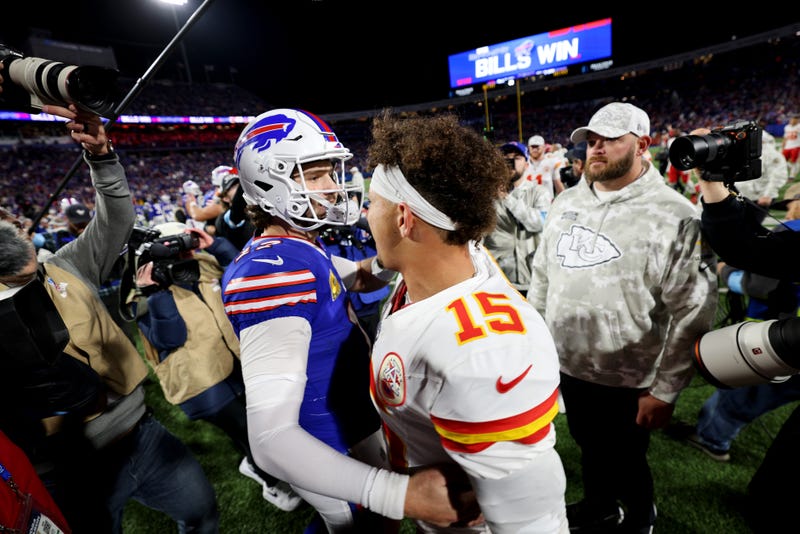 Josh Allen #17 of the Buffalo Bills greets Patrick Mahomes #15 of the Kansas City Chiefs after defeating the Kansas City Chiefs 30-21 at Highmark Stadium on November 17, 2024 in Orchard Park, New York. 