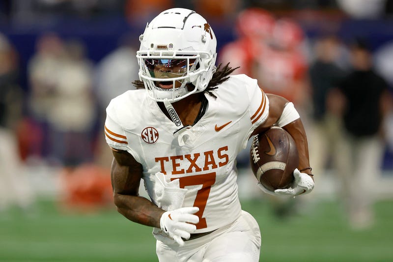 Isaiah Bond #7 of the Texas Longhorns warms up prior to the 2024 SEC Championship against the Georgia Bulldogs at Mercedes-Benz Stadium on Dec. 7, 2024 in Atlanta, Georgia.