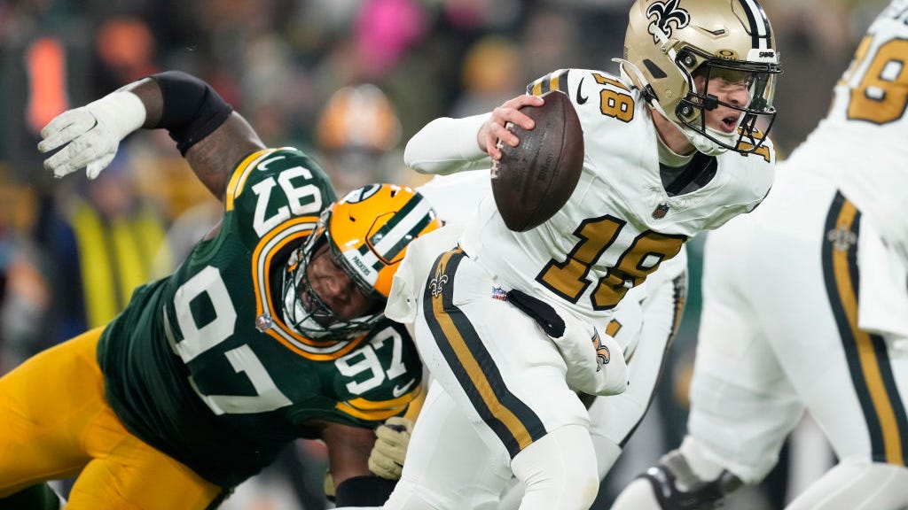 Another frustrating night for Spencer Rattler highlights new low point for Saints