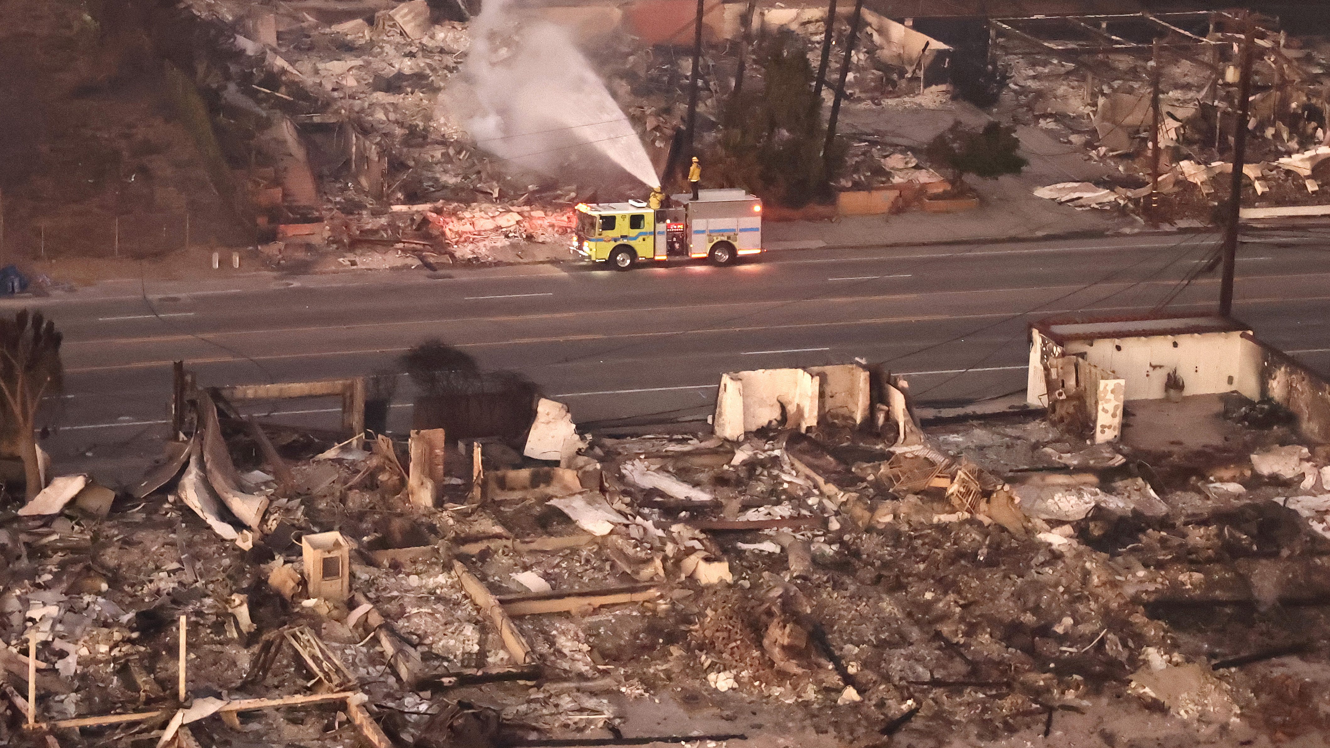 Santa Ana winds to continue raging through SoCal