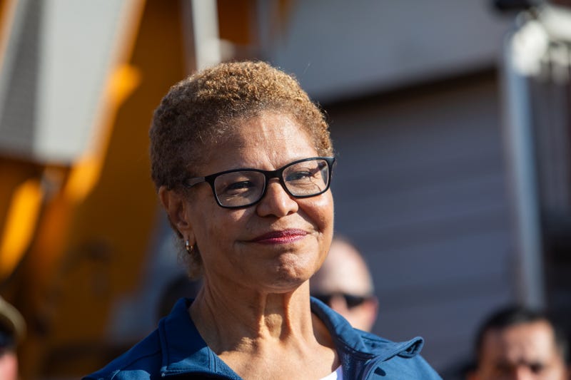 Los Angeles Mayor Karen Bass speaks to journalists in a press conference to announce Steve Soboroff to lead L.A.'s wildfire rebuilding and recovery efforts on January 17, 2025 in Los Angeles, California. 