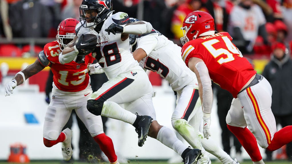 Texans release RB Joe Mixon after lost 2025 season