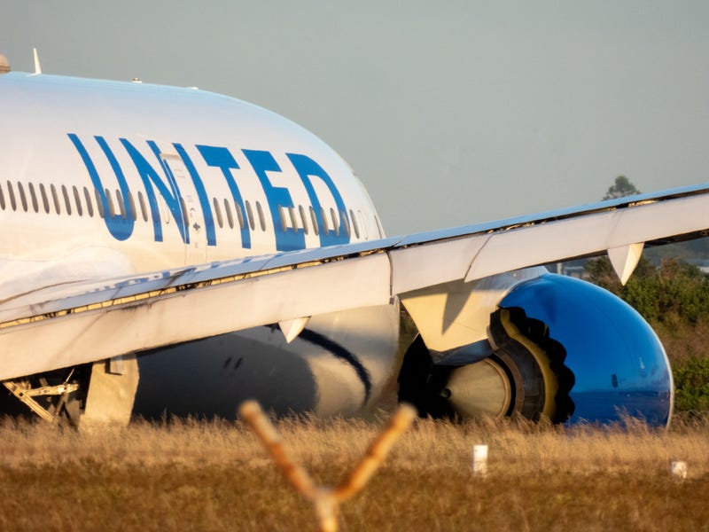 united plane
