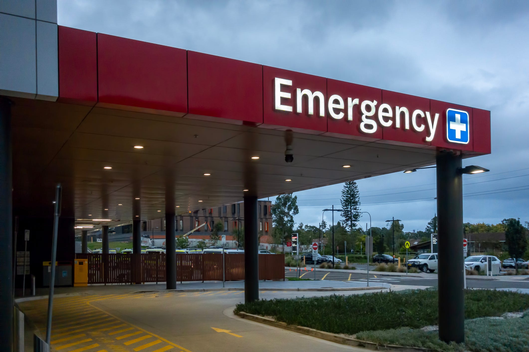 Kansas police officer injured during child abuse investigation