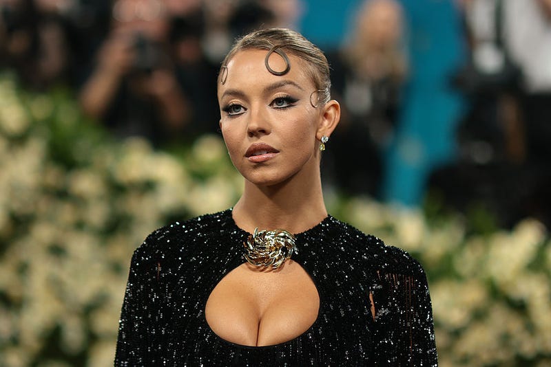 Sydney Sweeney attends the 2025 Met Gala