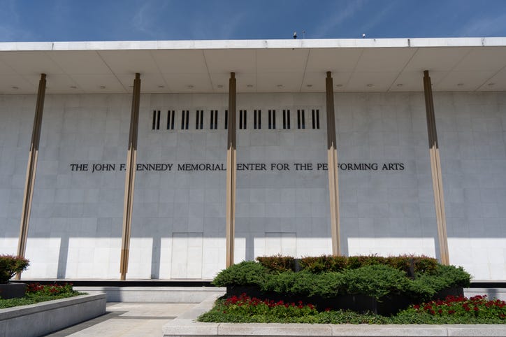 Kennedy Center demands $1M from musician who canceled show