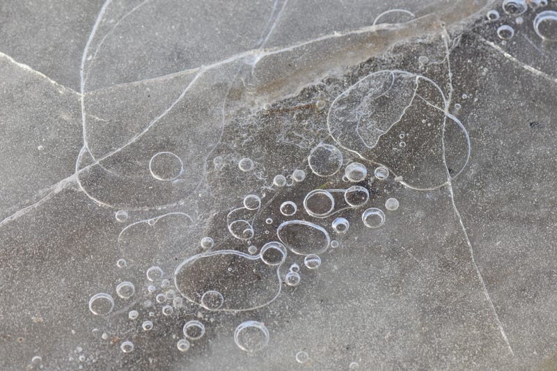 A 78-year-old Colleyville man has died from injuries sustained after falling into an icy pond Sunday morning amid dangerous winter weather conditions. 