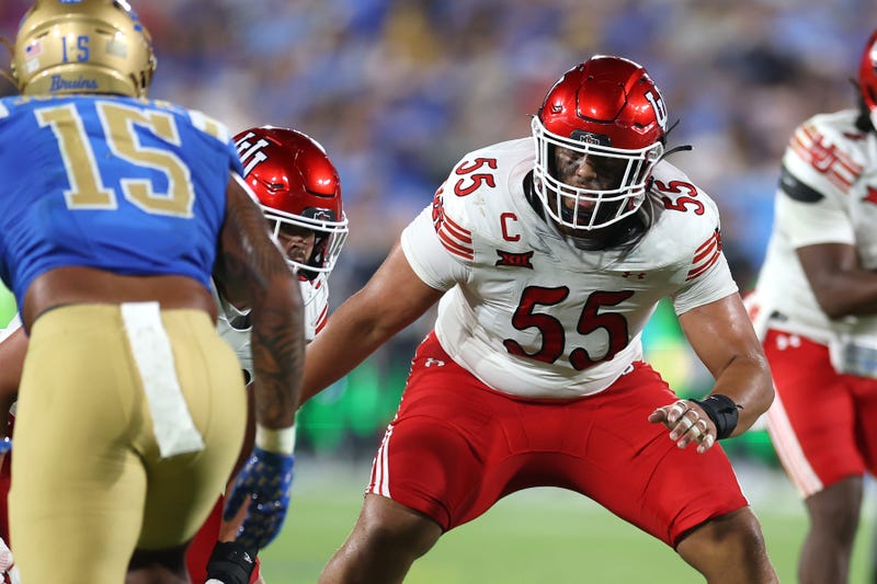 PASADENA, CALIFORNIA - AUGUST 30: Spencer Fano #55 of the Utah Utes llines up on the defensive line during the second half of a game against the UCLA Bruins at Rose Bowl Stadium on August 30, 2025 in Pasadena, California. (Photo by Sean M. Haffey/Getty Images)