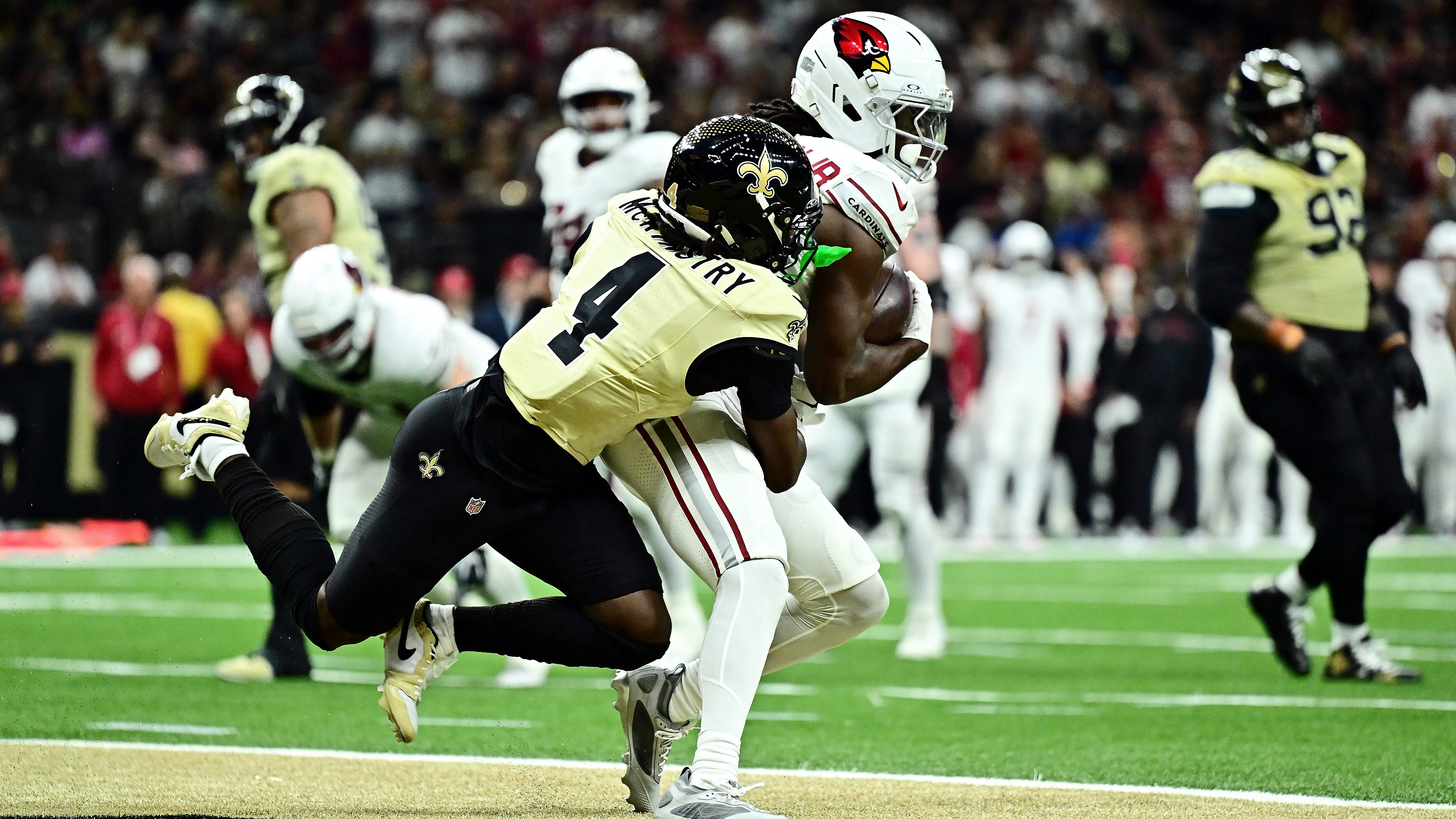 Saints rally but fall just short of game-tying TD in loss to Cardinals