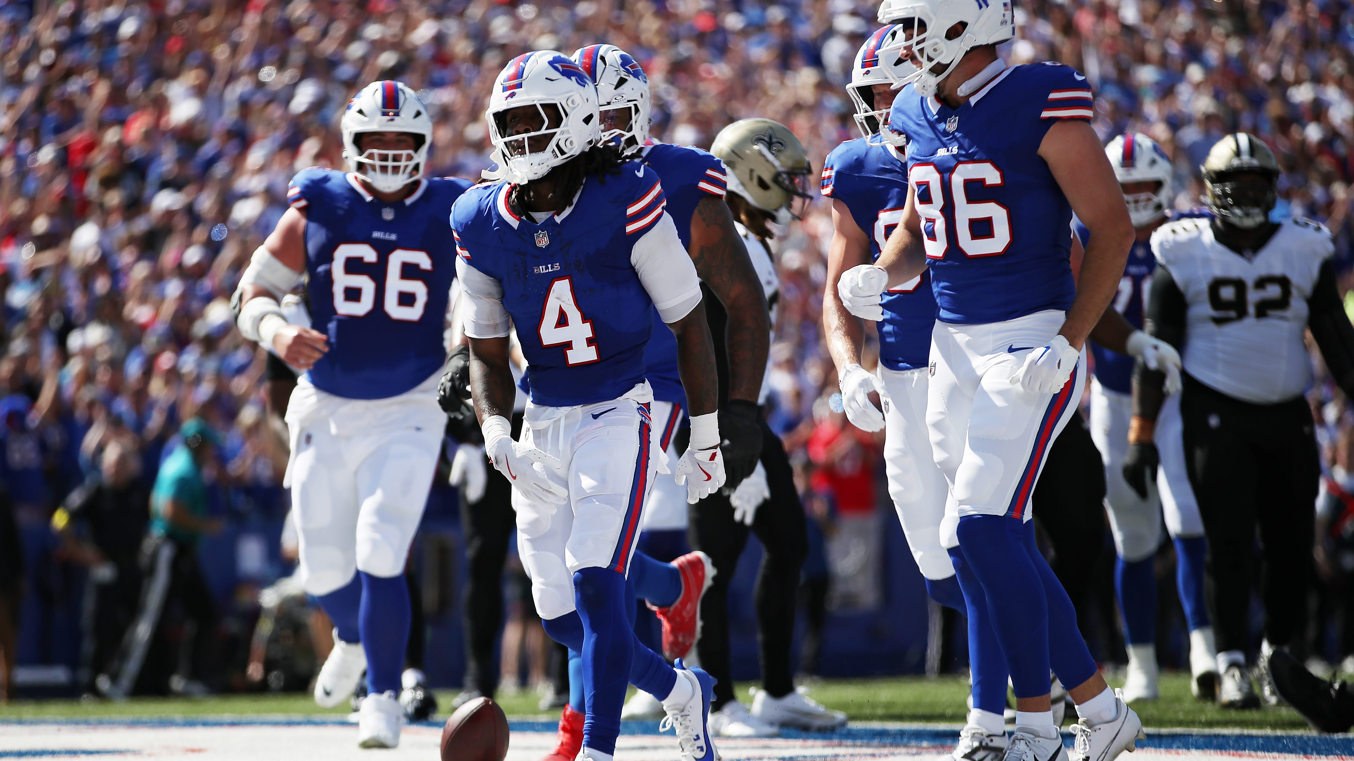 Bills pull away late, take care of Saints to stay unbeaten