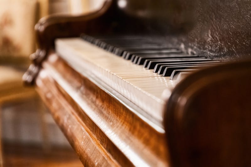 The "free piano" scam has become one of the most persistent advance-fee fraud schemes circulating online, and it's targeting music lovers, churches, and schools across Texas and the country.