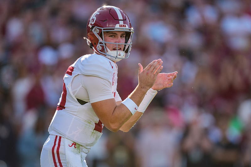 Ty Simpson throwing at Alabama