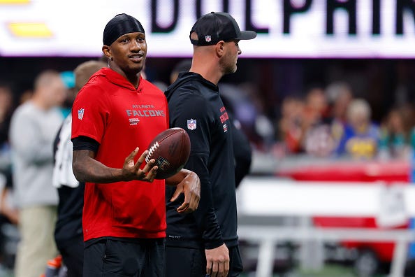 Michael Penix Jr. returns to Falcons facility for first time since season ending surgery