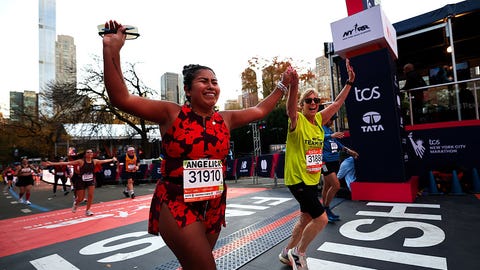 Join 102 Jams and Chuy Gomez at The 2026&nbsp;San Francisco Marathon