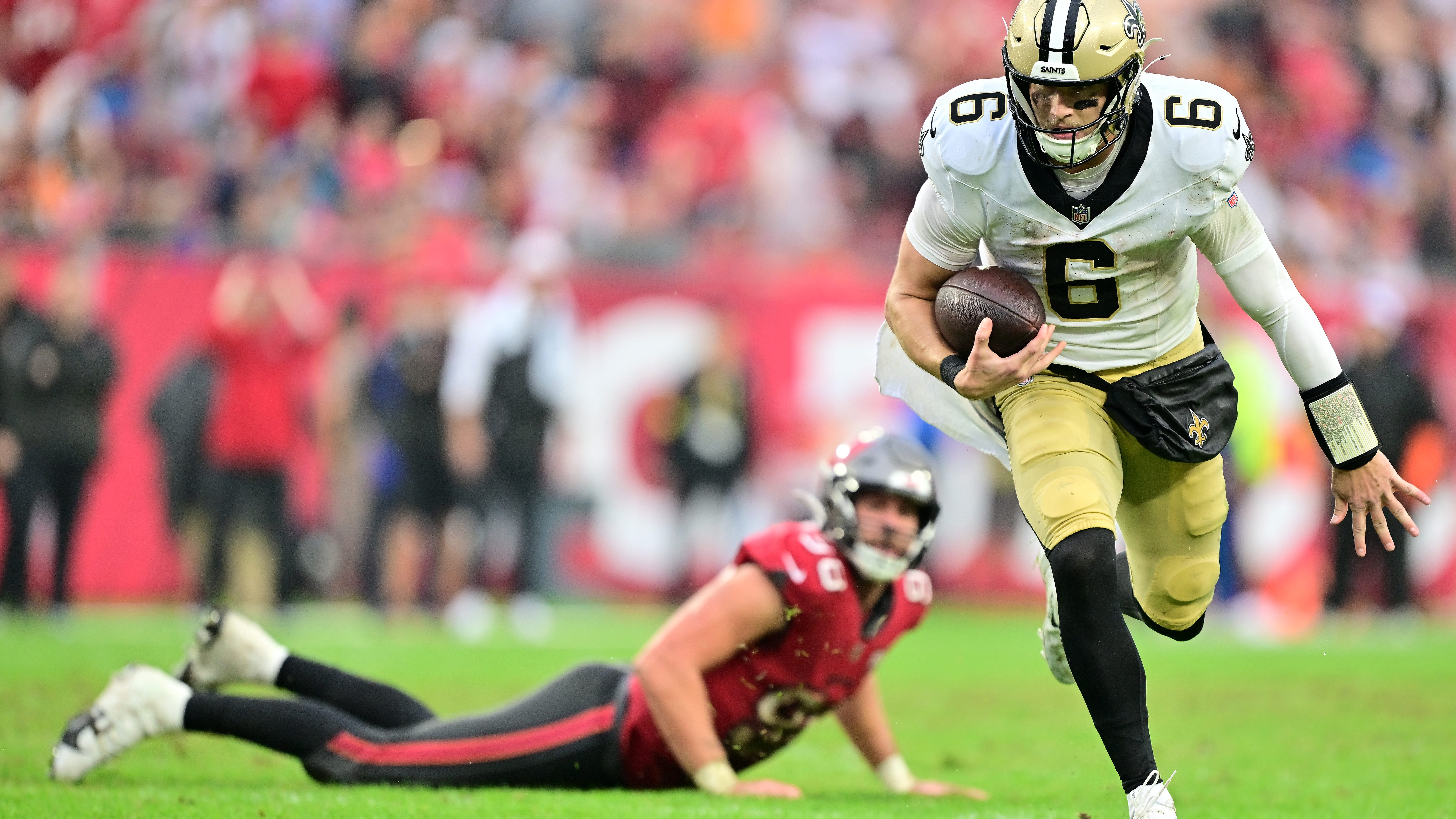 Saints expected to focus on existing roster talent in remaining games