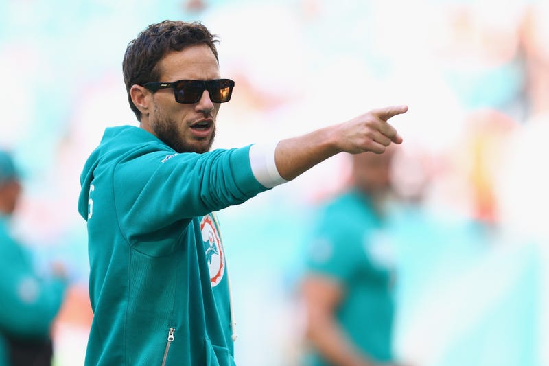 Megan Briggs / Stringer