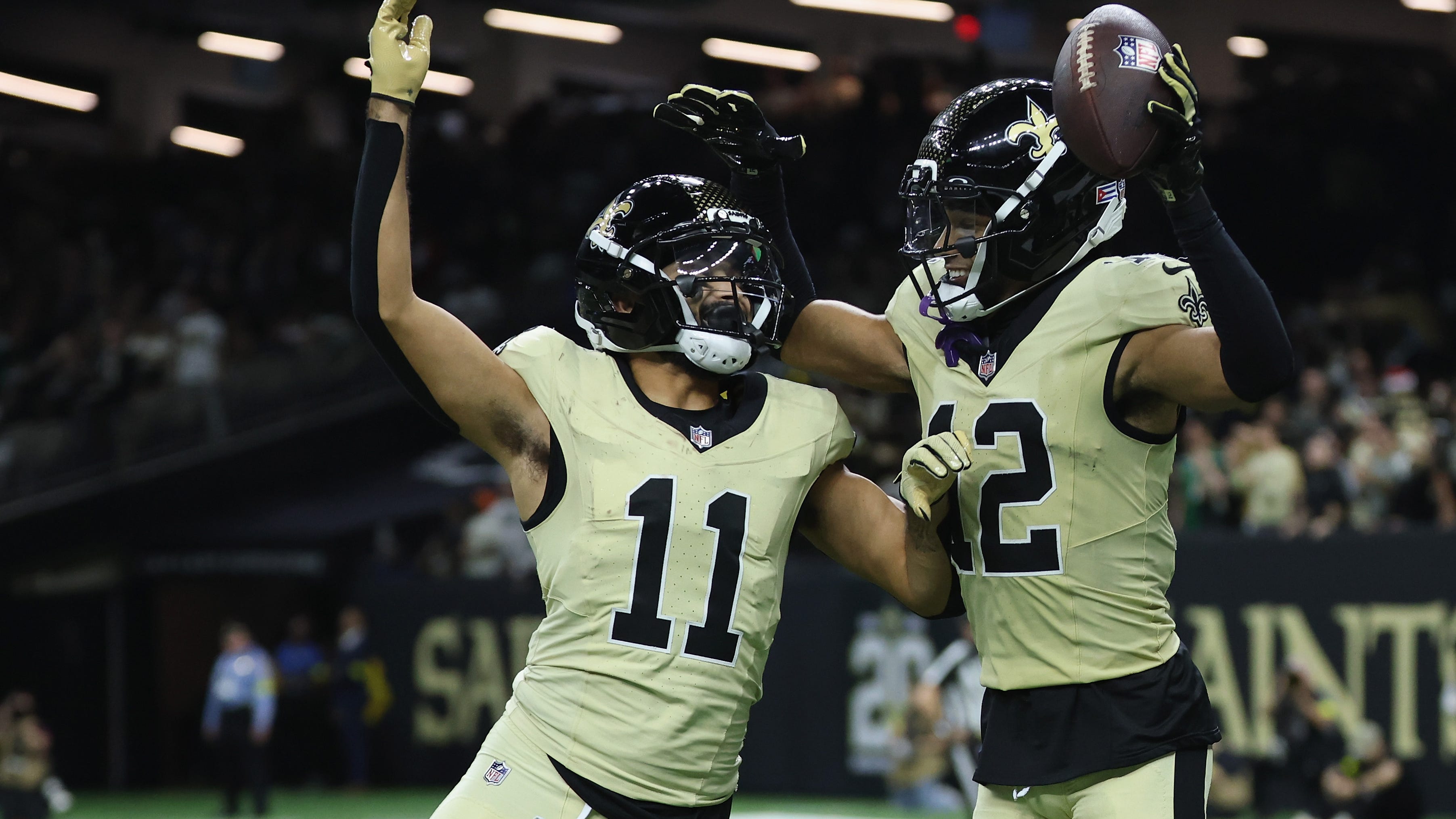 Three in a row: Saints down Jets 29-6 in home finale, extend win streak