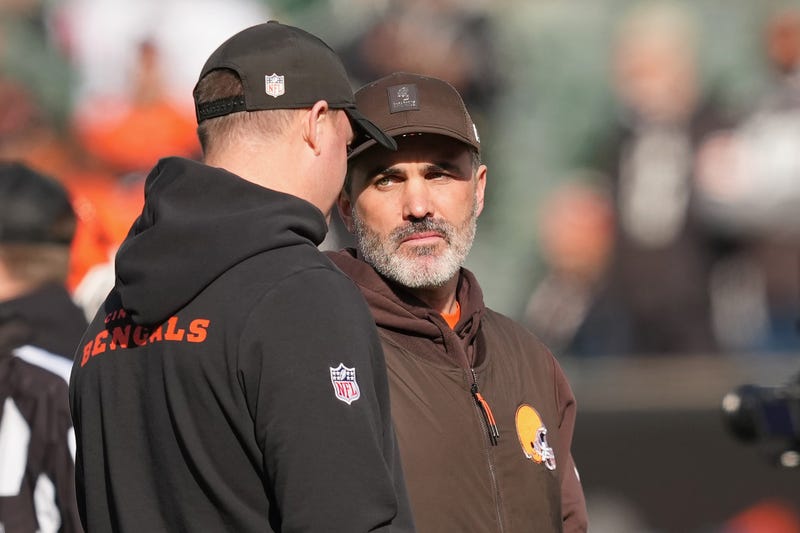 Head coach Zac Taylor of the Cincinnati Bengals and head coach Kevin Stefanski of the Cleveland Browns interact prior to the game at Paycor Stadium on January 04, 2026 in Cincinnati, Ohio.