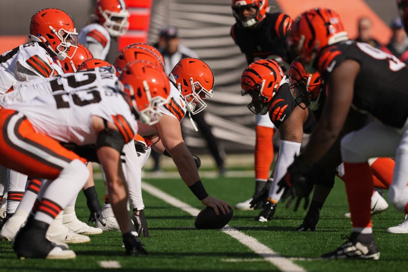 The Cleveland Browns and Cincinnati Bengals line up for a play during the first quarter of the game at Paycor Stadium on January 04, 2026 in Cincinnati, Ohio.