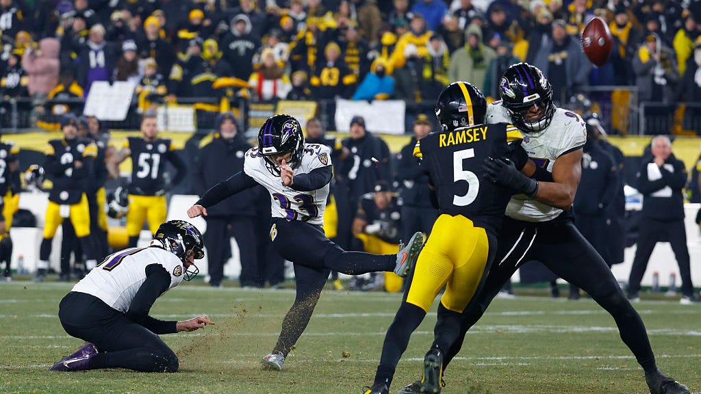 Reactions to the missed field goal as Steelers make the playoffs