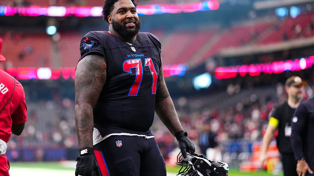 Texans trade Tytus Howard to Browns for fifth-round pick: reports