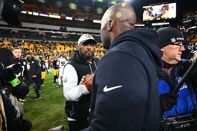 Mike Tomlin and DeMeco Ryans