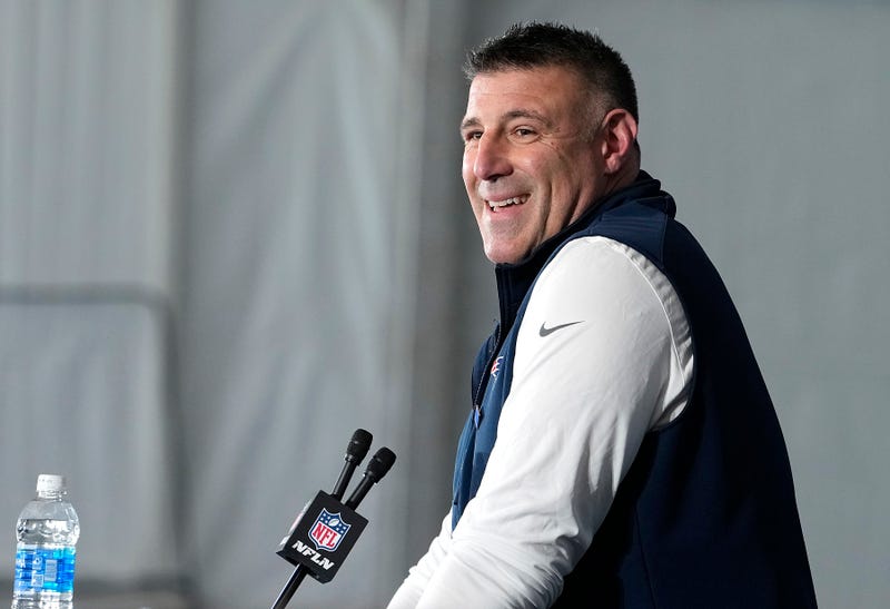 SANTA CLARA, CALIFORNIA - FEBRUARY 03: Head coach Mike Vrabel of the New England Patriots addresses the media prior to Super Bowl LX at the Santa Clara Marriott on February 03, 2026 in Santa Clara, California. (Photo by Thearon W. Henderson/Getty Images)