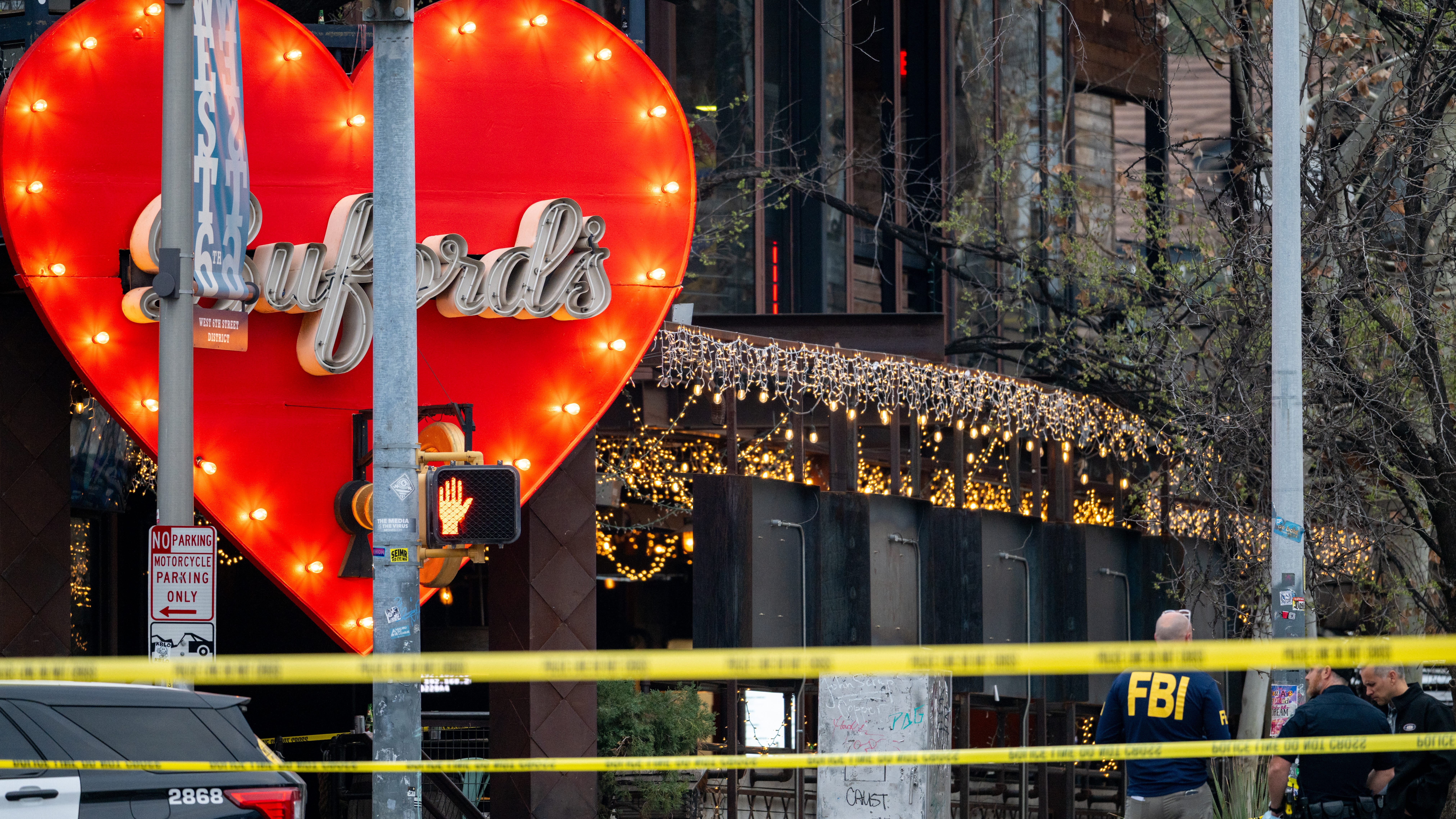 'Potential nexus to terrorism': Mass shooting on 6th Street leaves 3 dead, including suspect; more than a dozen injured