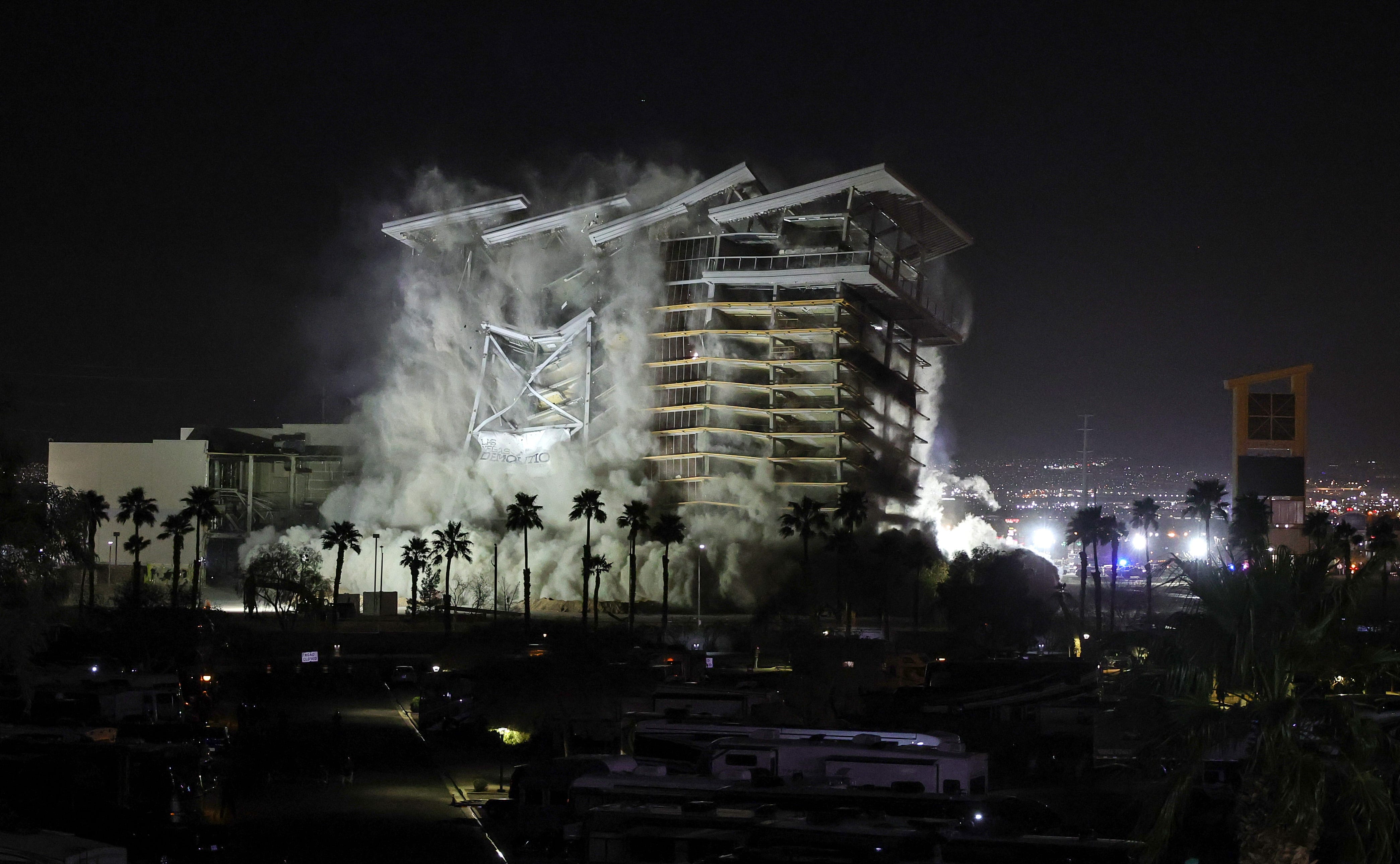 Implosion of Eastside Cannery goes off without a hitch