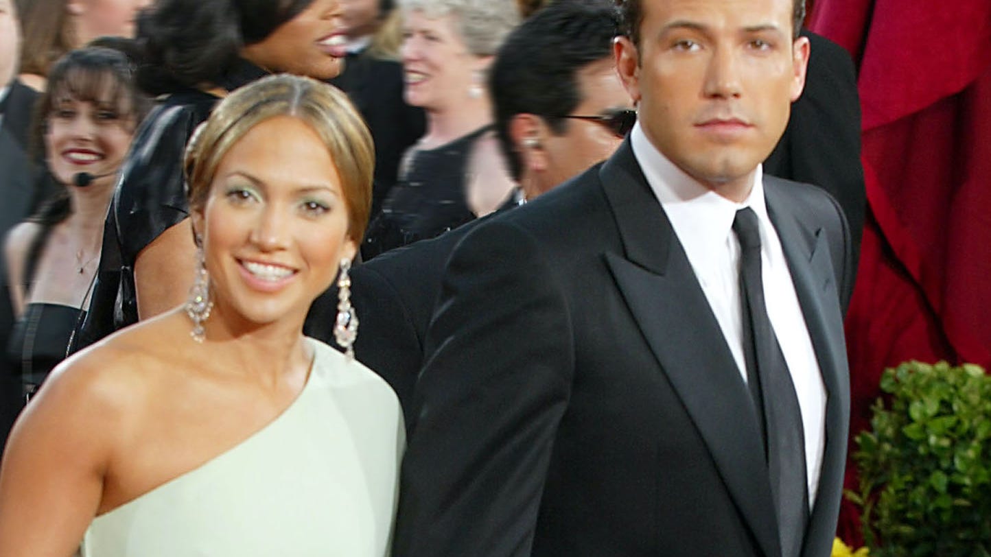 Jennifer Lopez makes it official and shares photo kissing Ben Affleck on her 52nd birthday