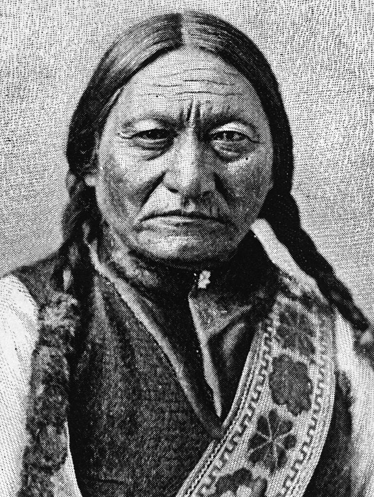 Chief Tatanka Yotaka or Sitting Bull (c.1834 - 1890), who led the Sioux in their resistance against the settlers before touring America as part of Buffalo Bill's Wild West Show. (Photo by Hulton Archive/Getty Images)
