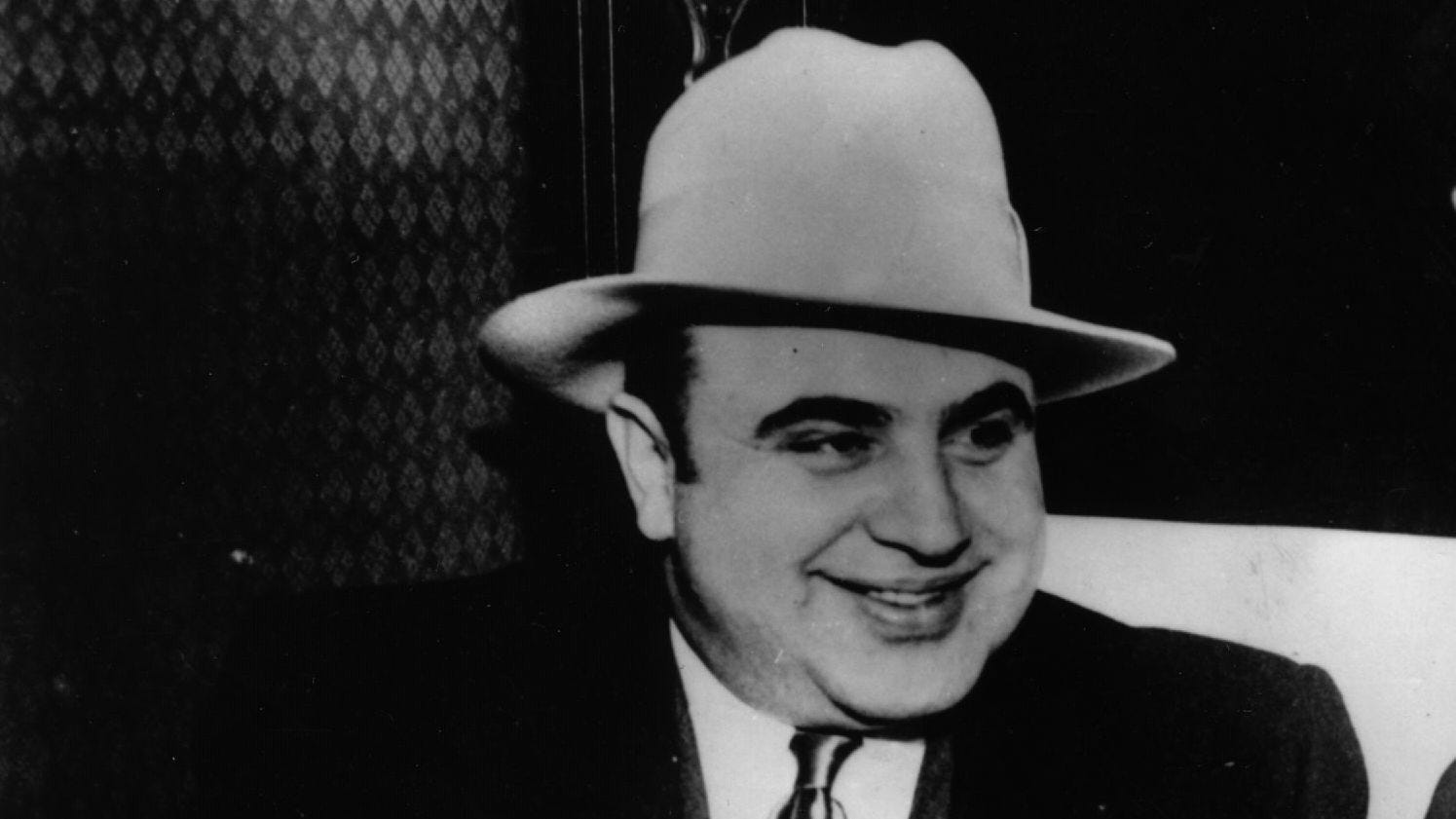 Al Capone's letters, other belongings to be auctioned