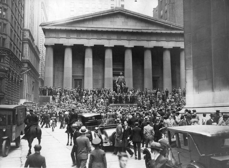 The Sub-Treasury Building opposite the Wall Street Stock Exchange, 1929