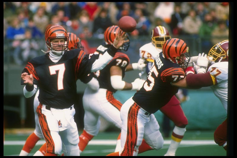 boomer esiason throws for cincinnati bengals