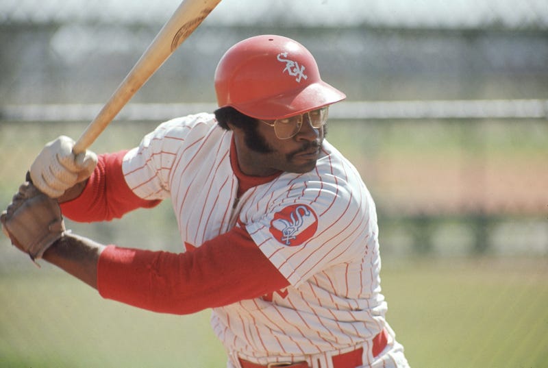 Dick Allen (15) at bat