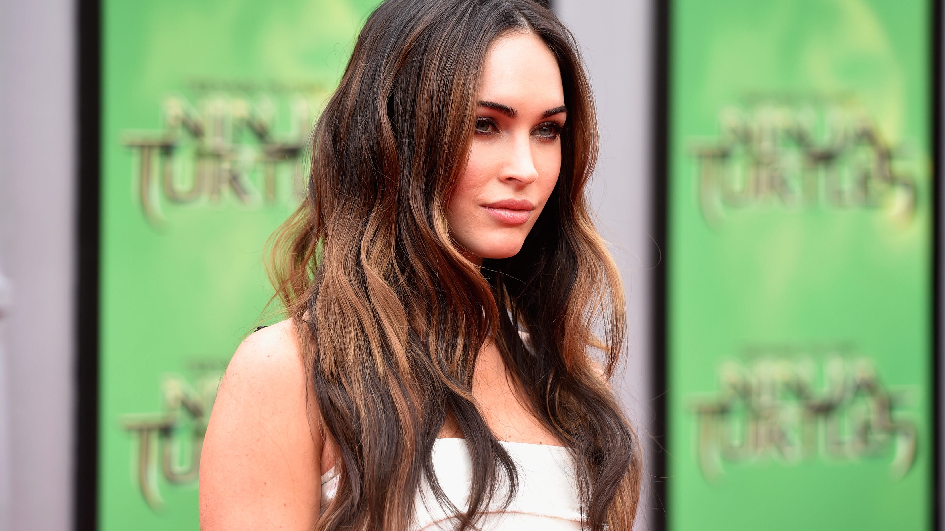 Megan Fox just somehow made your grandma's couch look sexy