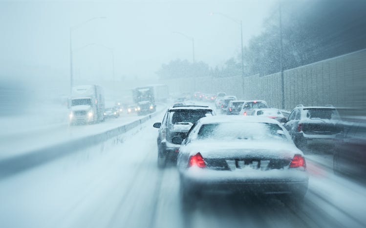 snow in traffic