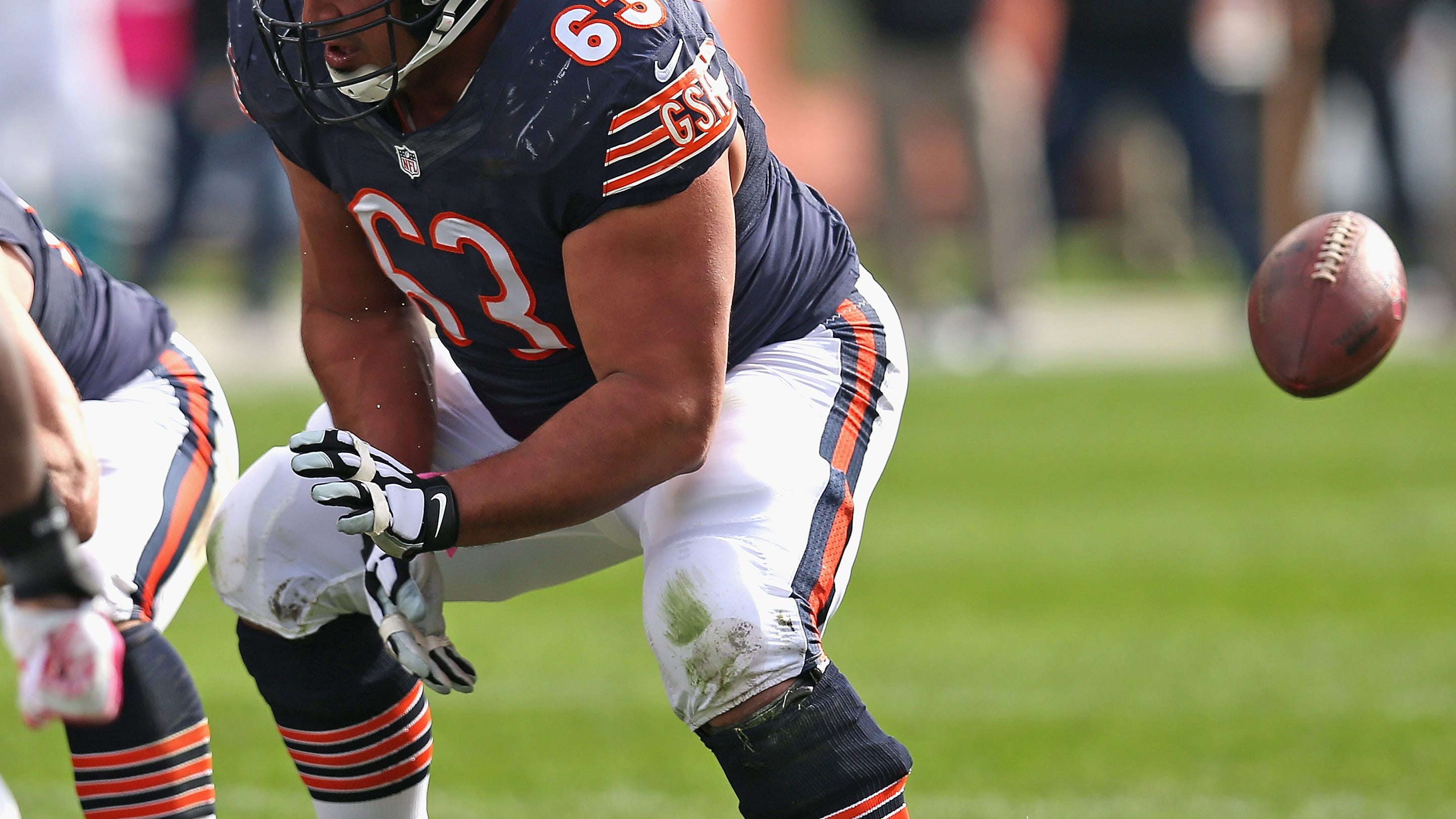 Chicago Bears help promote NFL in trip to Spain
