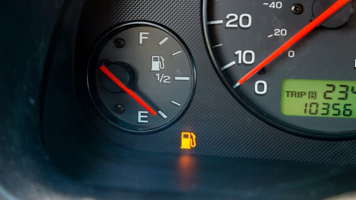Driver clocked at 150 mph on I-696 runs out of gas, arrested: MSP