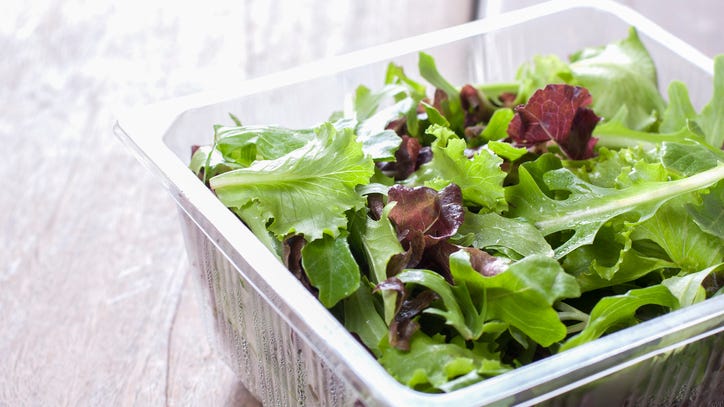 Lettuce, salad kits recalled over listeria contamination