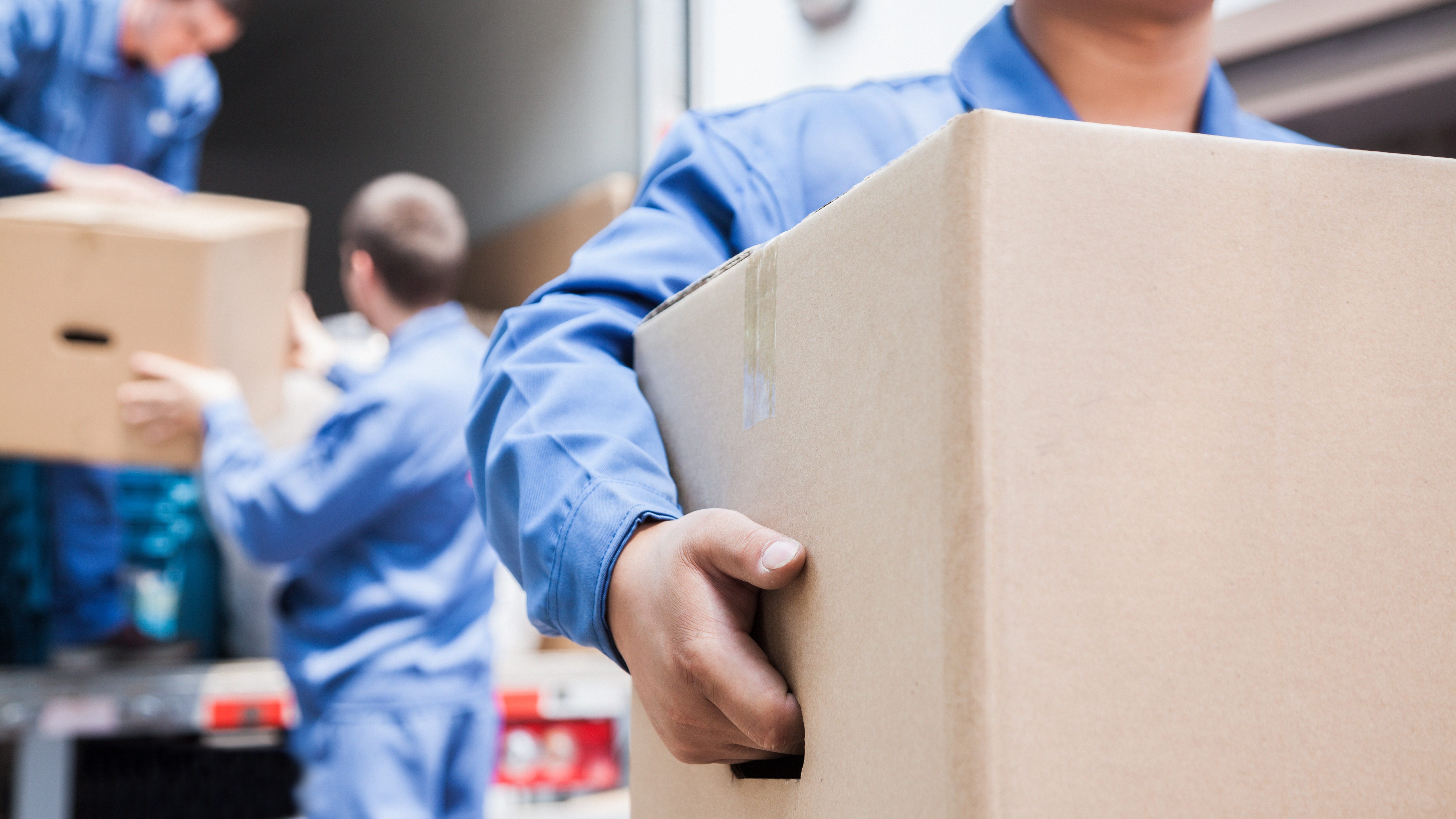 Better Business Bureau warns residents about scamming moving companies