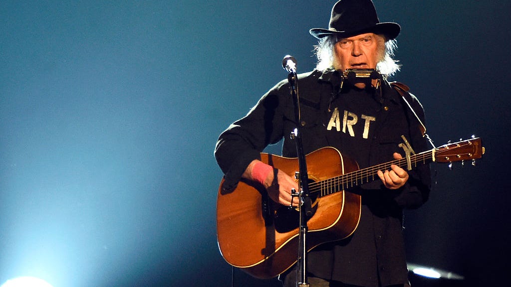 Spotify removes Neil Young’s music after artist accuses platform, Joe Rogan of COVID misinformation