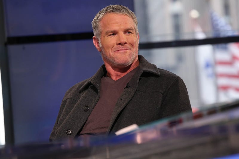 Brett Favre questioned by FBI amid investigation into Mississippi welfare scandal