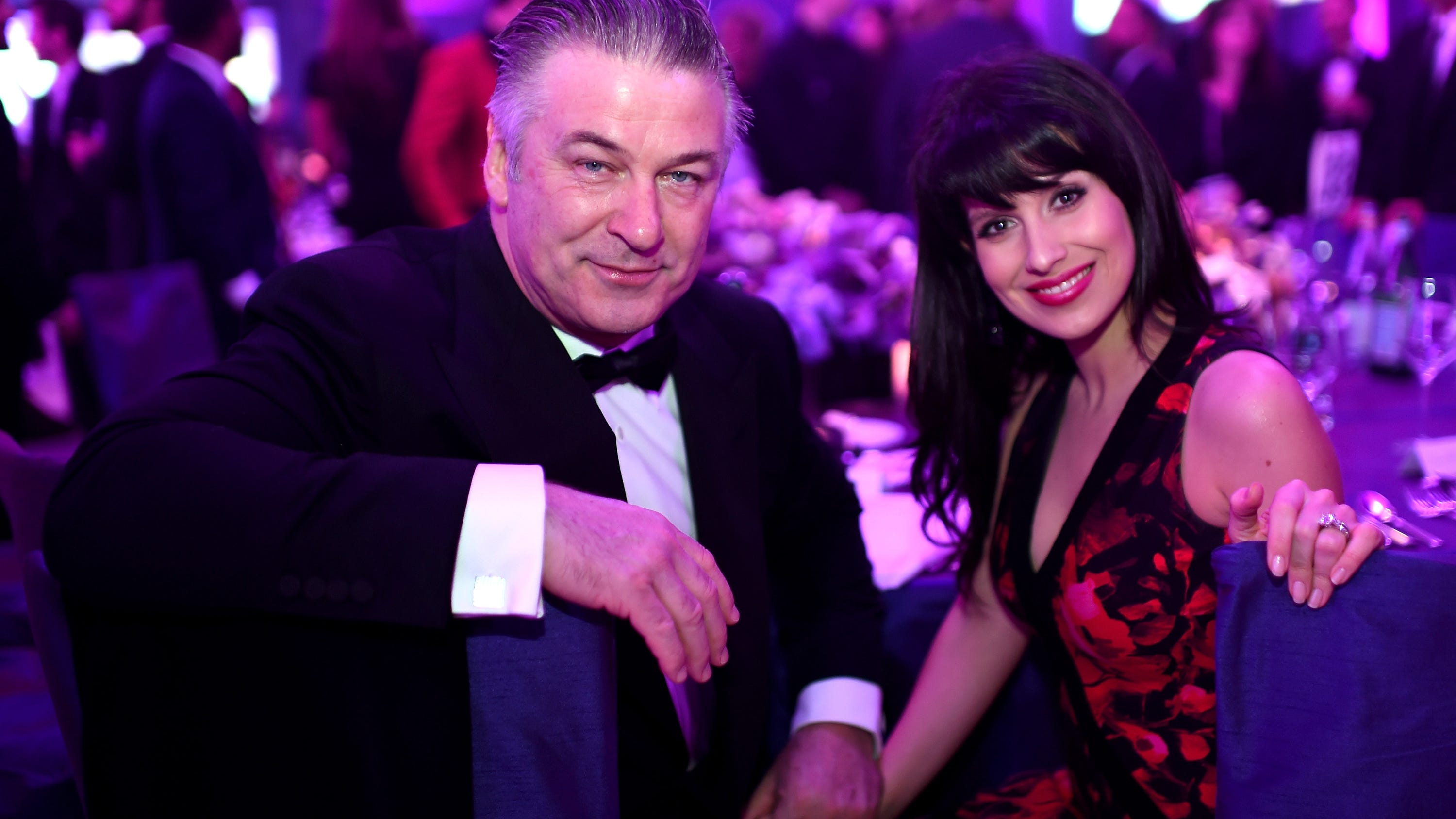 Alec and Hilaria Baldwin’s holiday photo with all 7 kids an ‘epic fail’