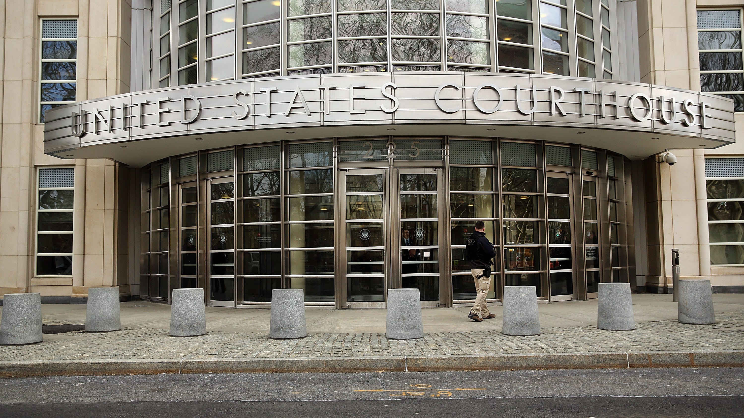 Brooklyn father charged for infant daughter's overdose death