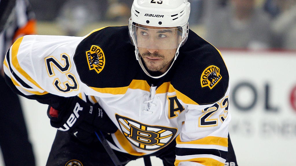 Bruins name Chris Kelly assistant coach, hire Adam McQuaid in player development role