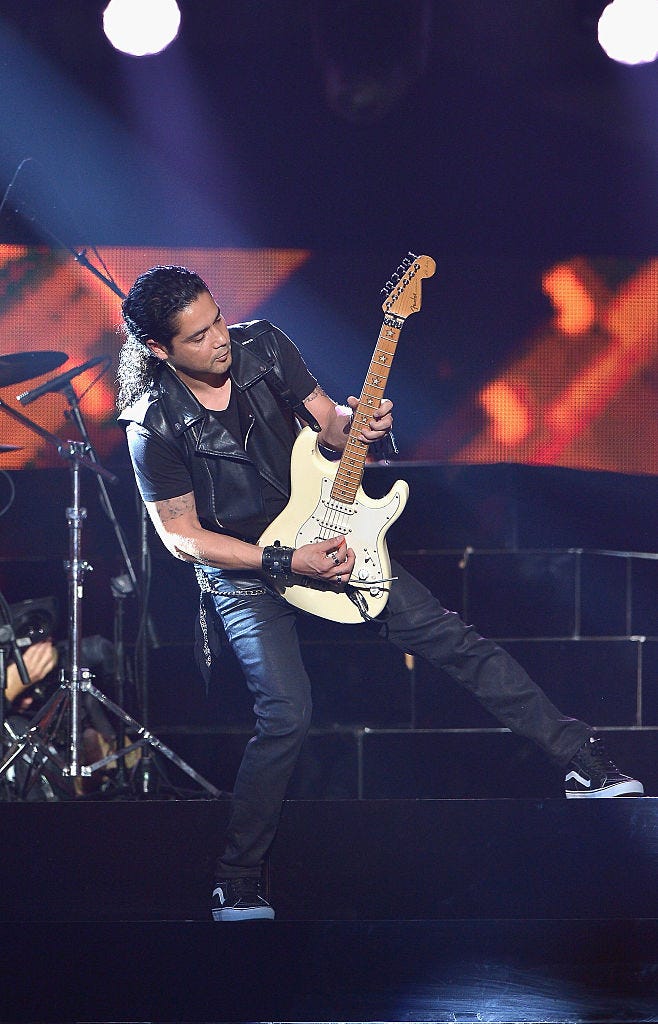 Chris Perez of Los Dinos