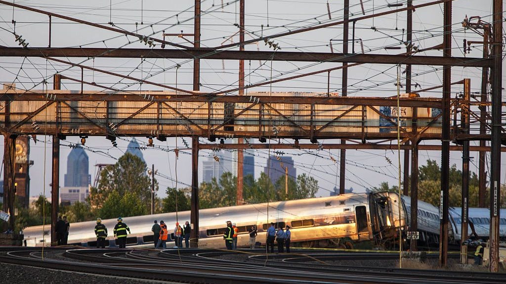 The first 24 hours: How 2015’s deadly Amtrak derailment in Philadelphia unfolded