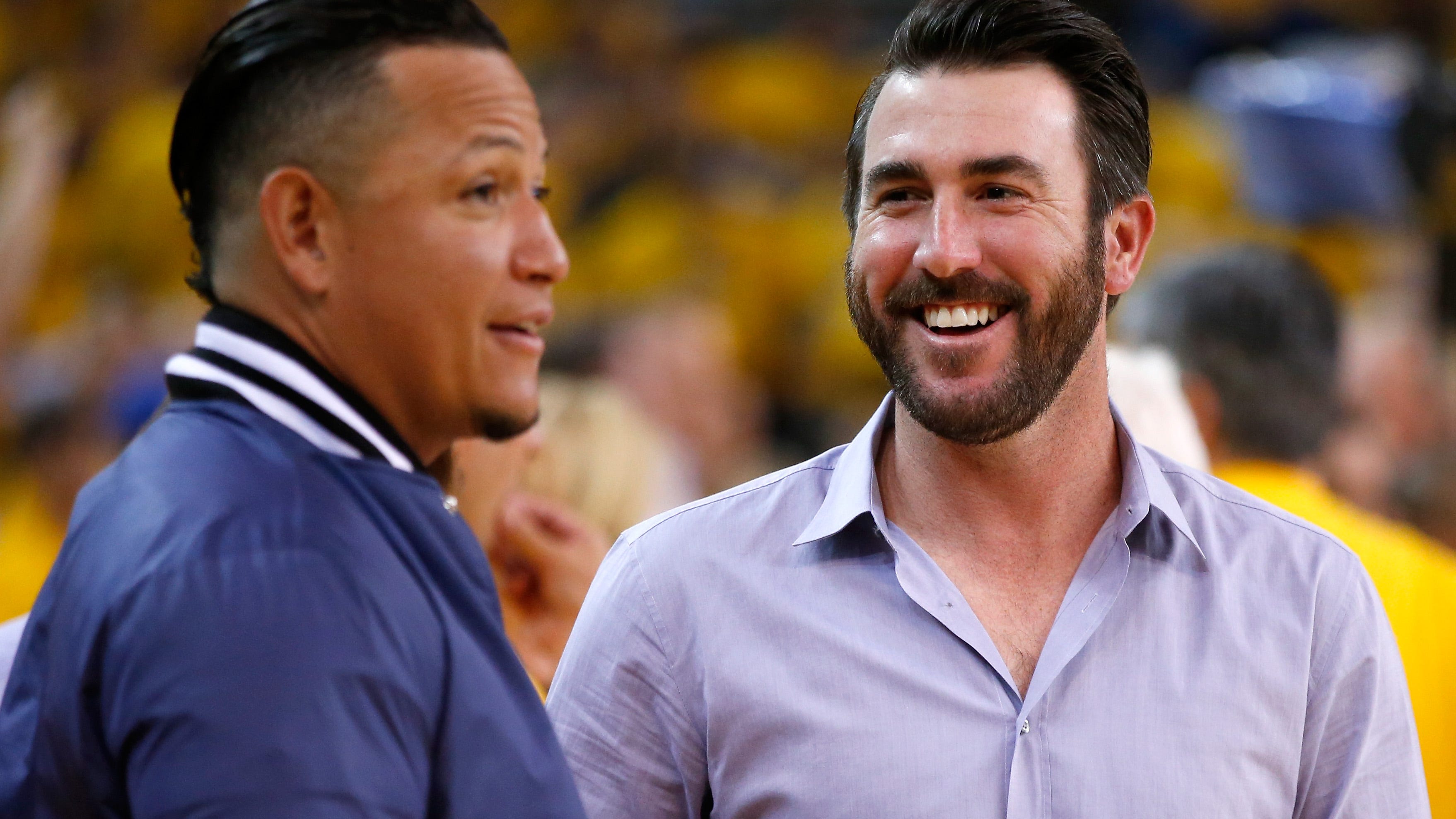 'Familia:' Miggy tells Verlander to 'come back to the D'